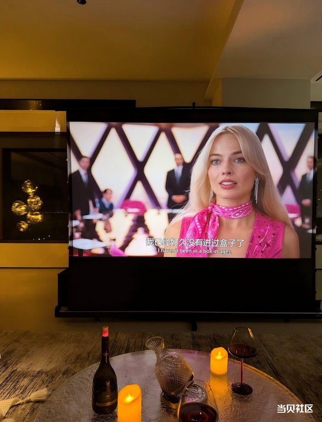 100㎡客厅秒变私人电影院